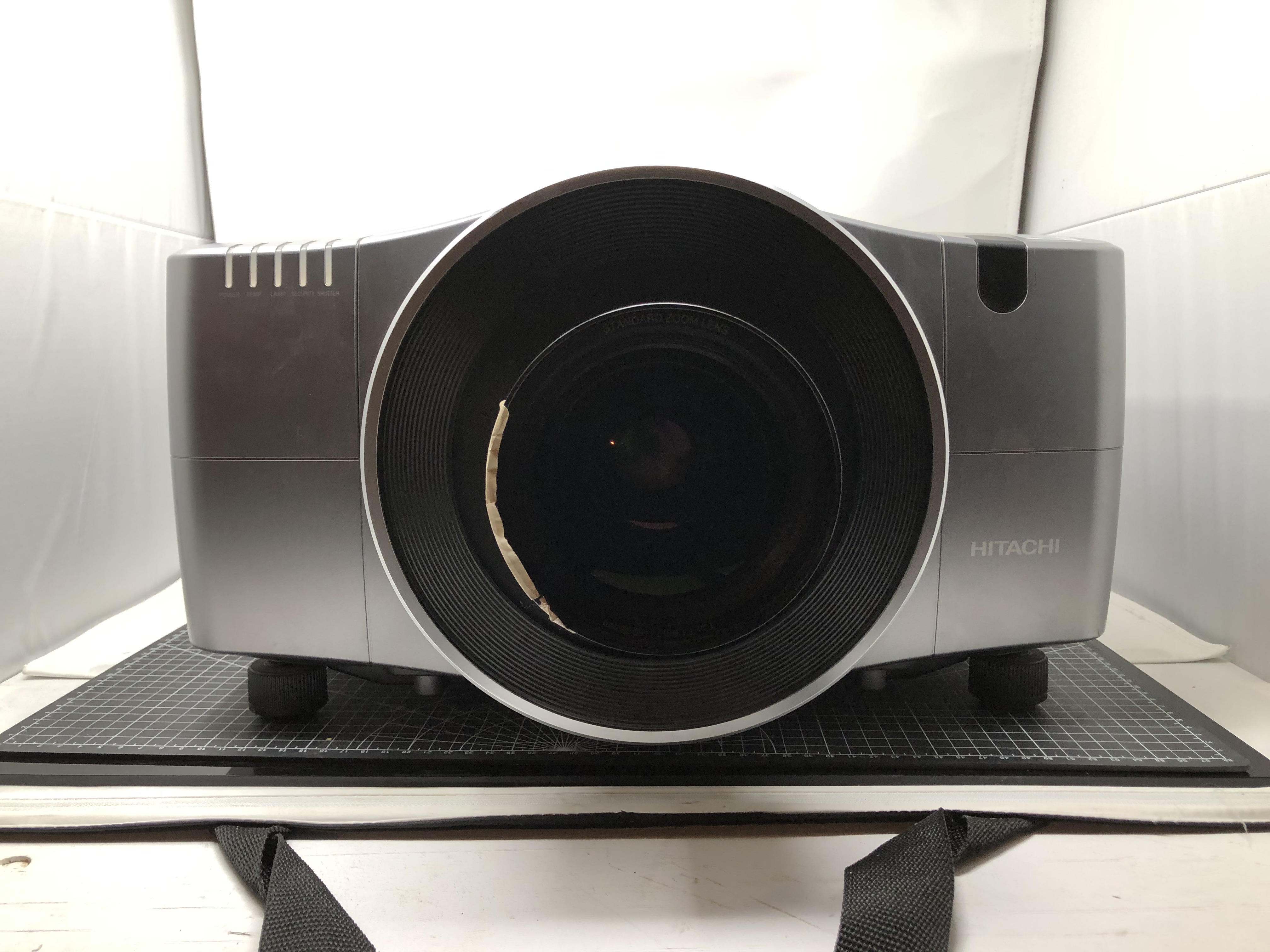 Hitachi CP-WX11000 LCD Projector Pre-Owned — image 10