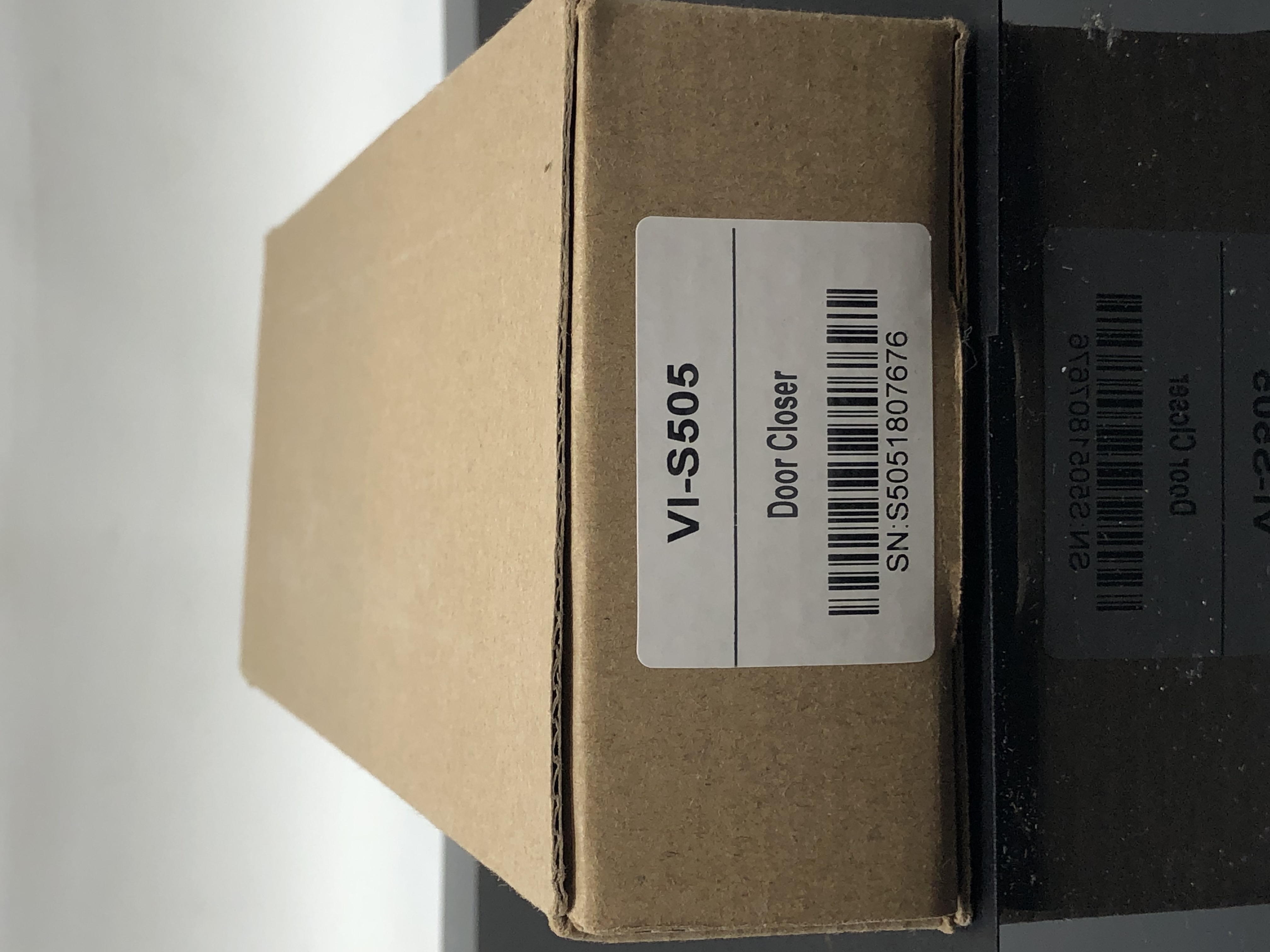 VI-S505 Door Closer - New, Durable Silver Design