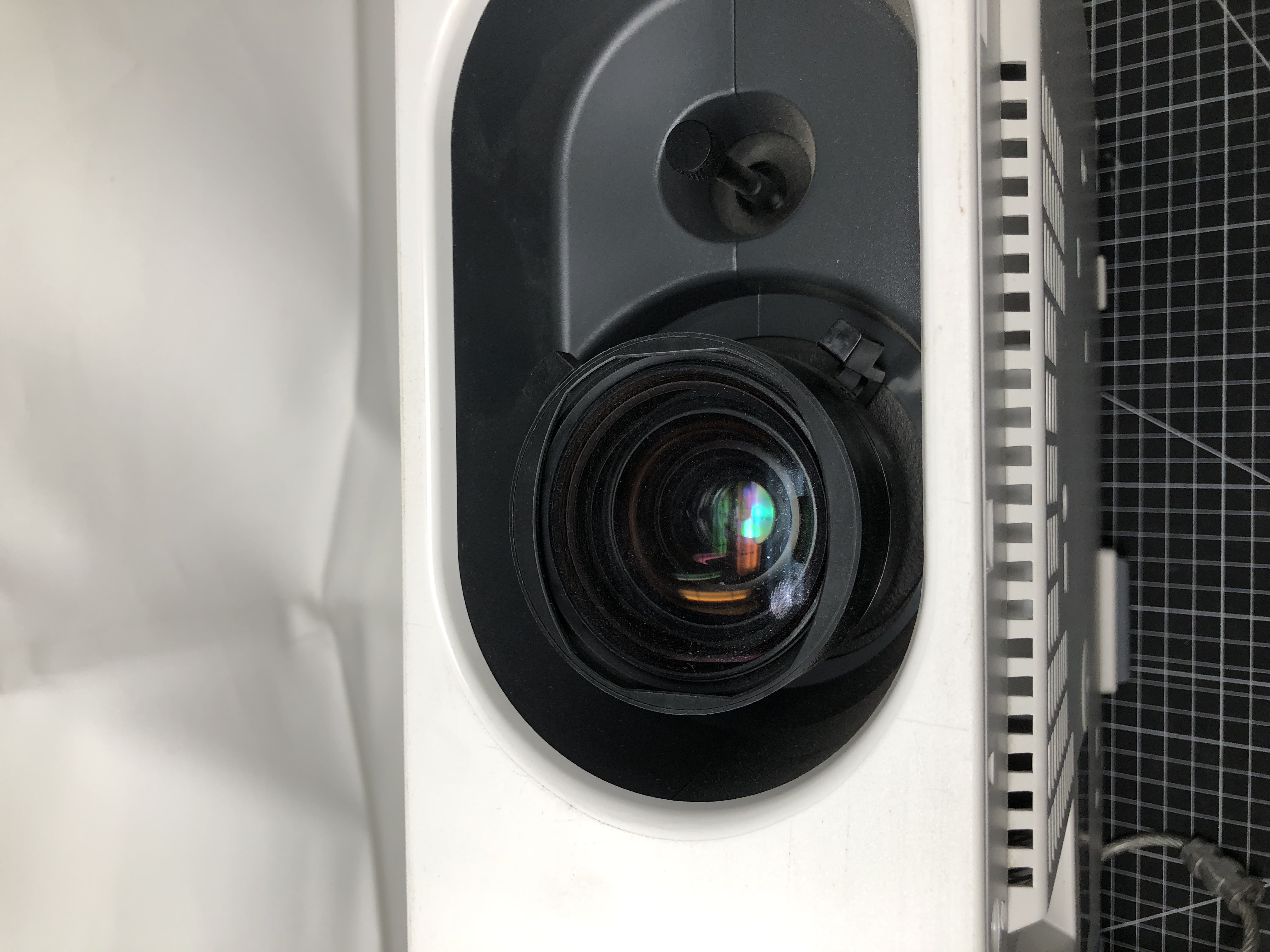 Panasonic PT-FX400U LCD Projector XGA Pre-Owned — image 6