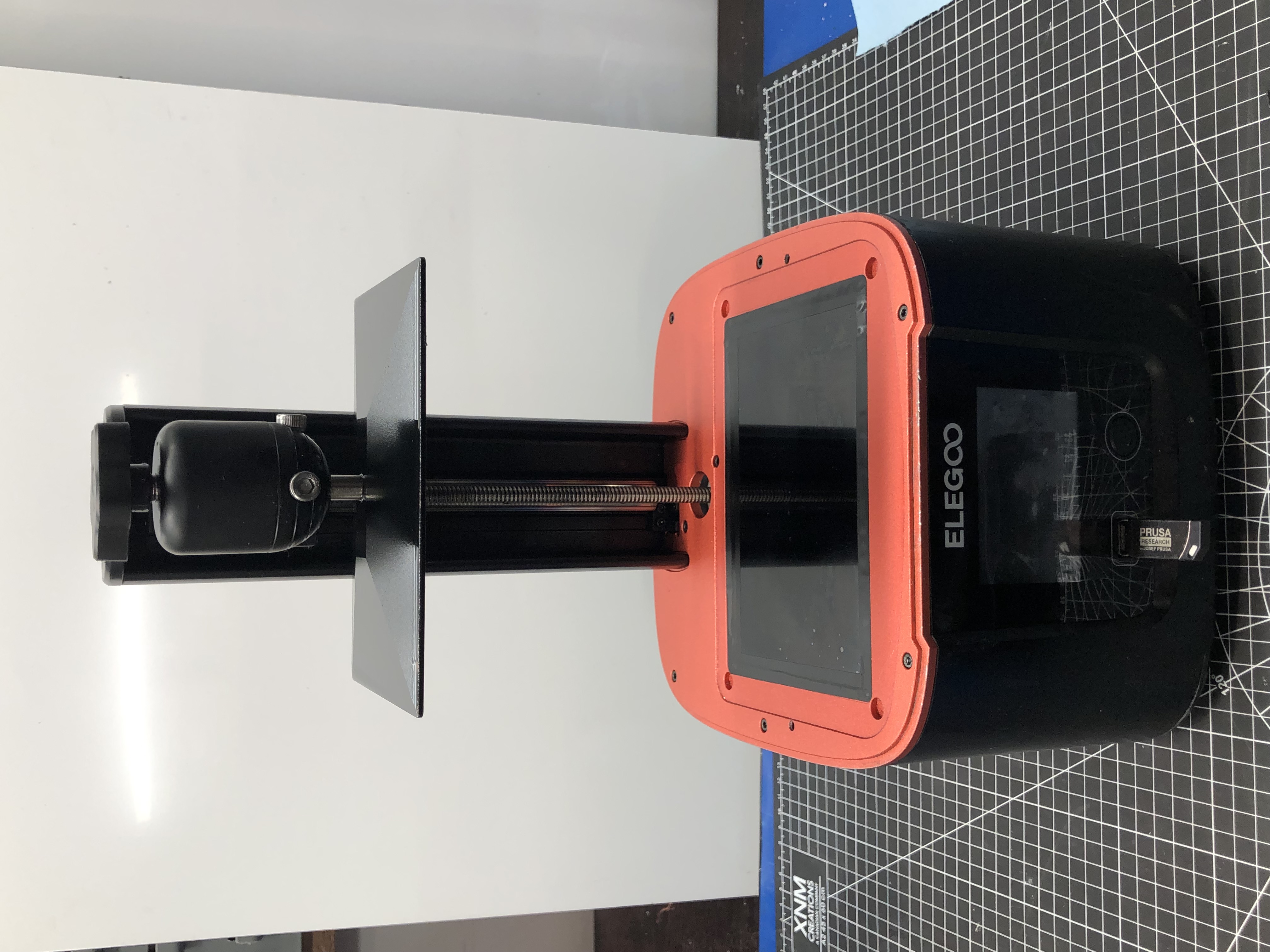 ELEGOO Mars 3 3D Printer Resin LCD 227x227x438mm Pre-Owned — image 8