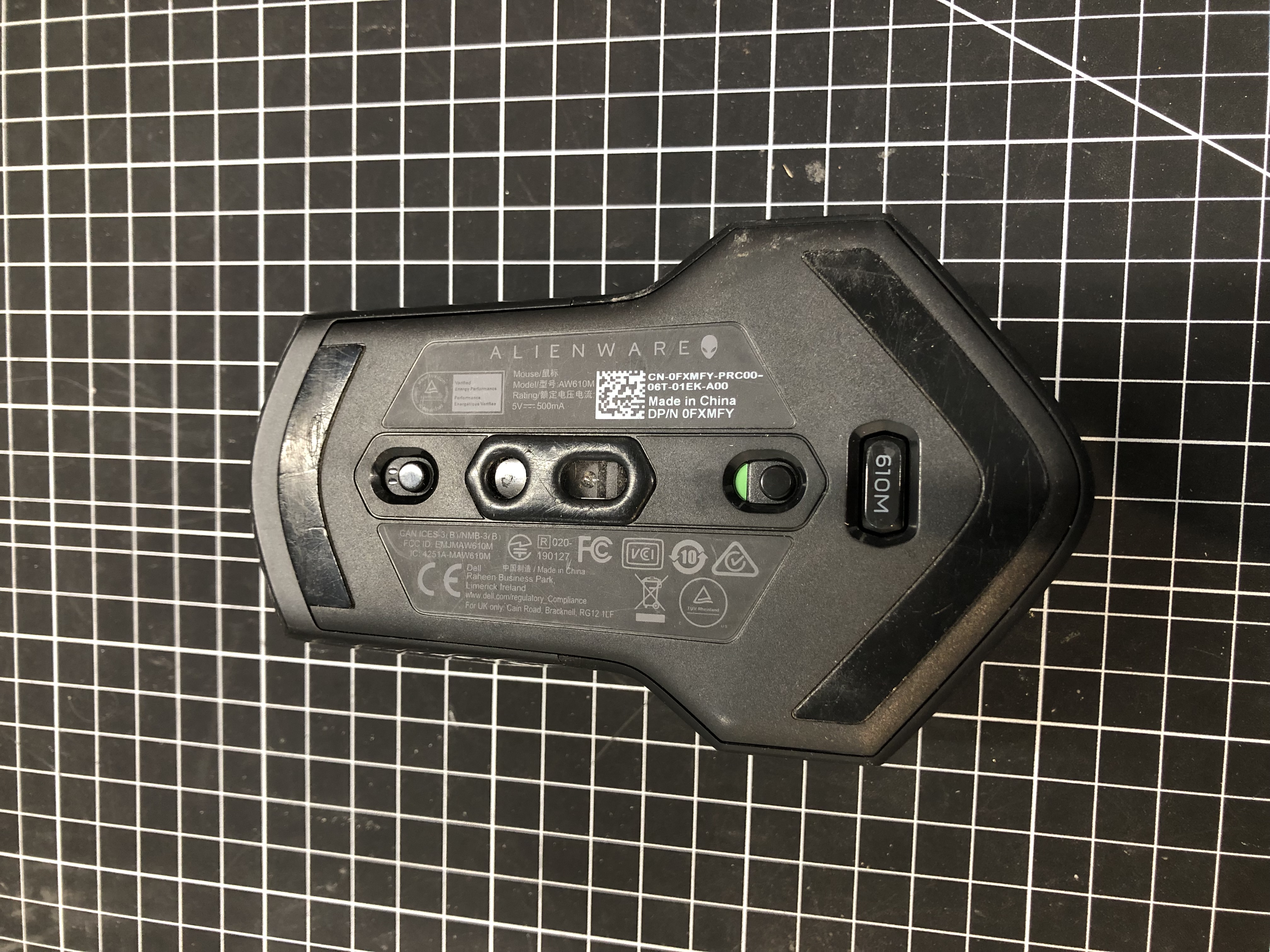 Alienware RGB Gaming Mouse AW610M Wireless Pre-Owned — image 3