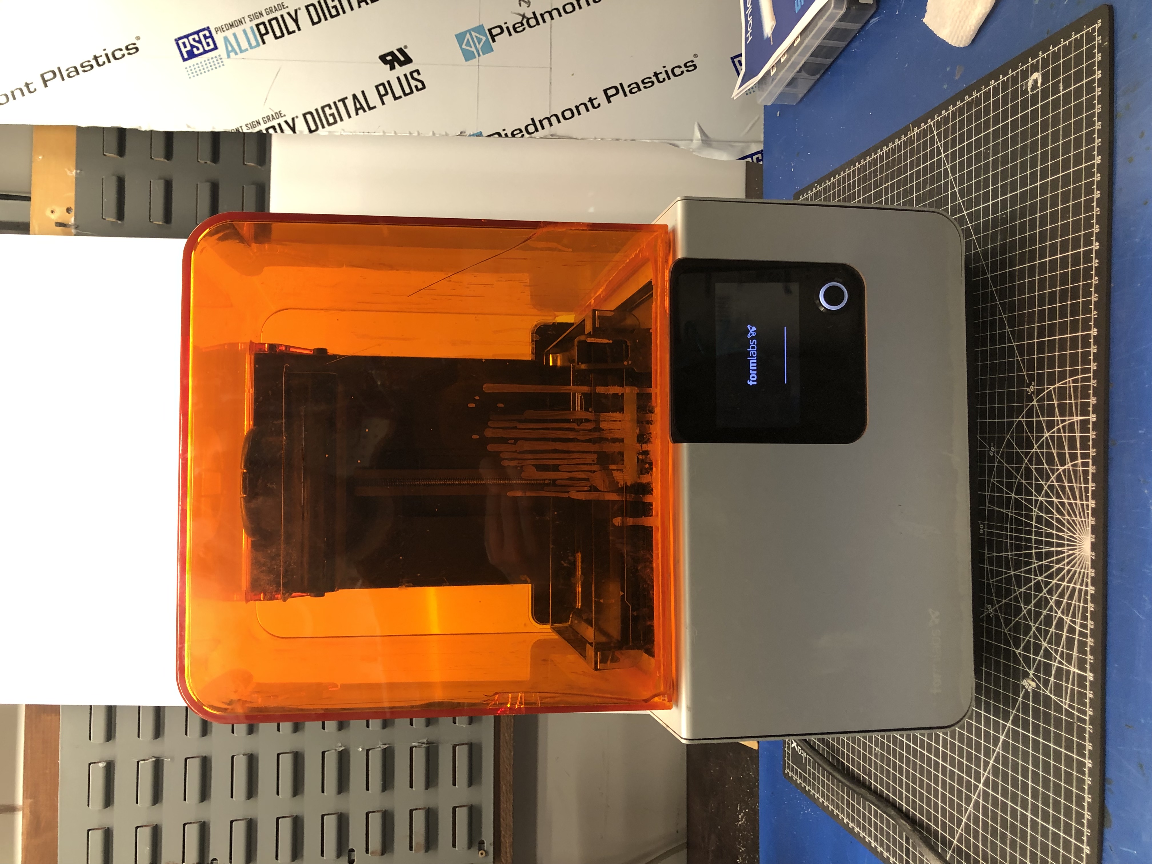 Formlabs Form 2 SLA 3D Printer Pre-Owned - Thumbnail 2