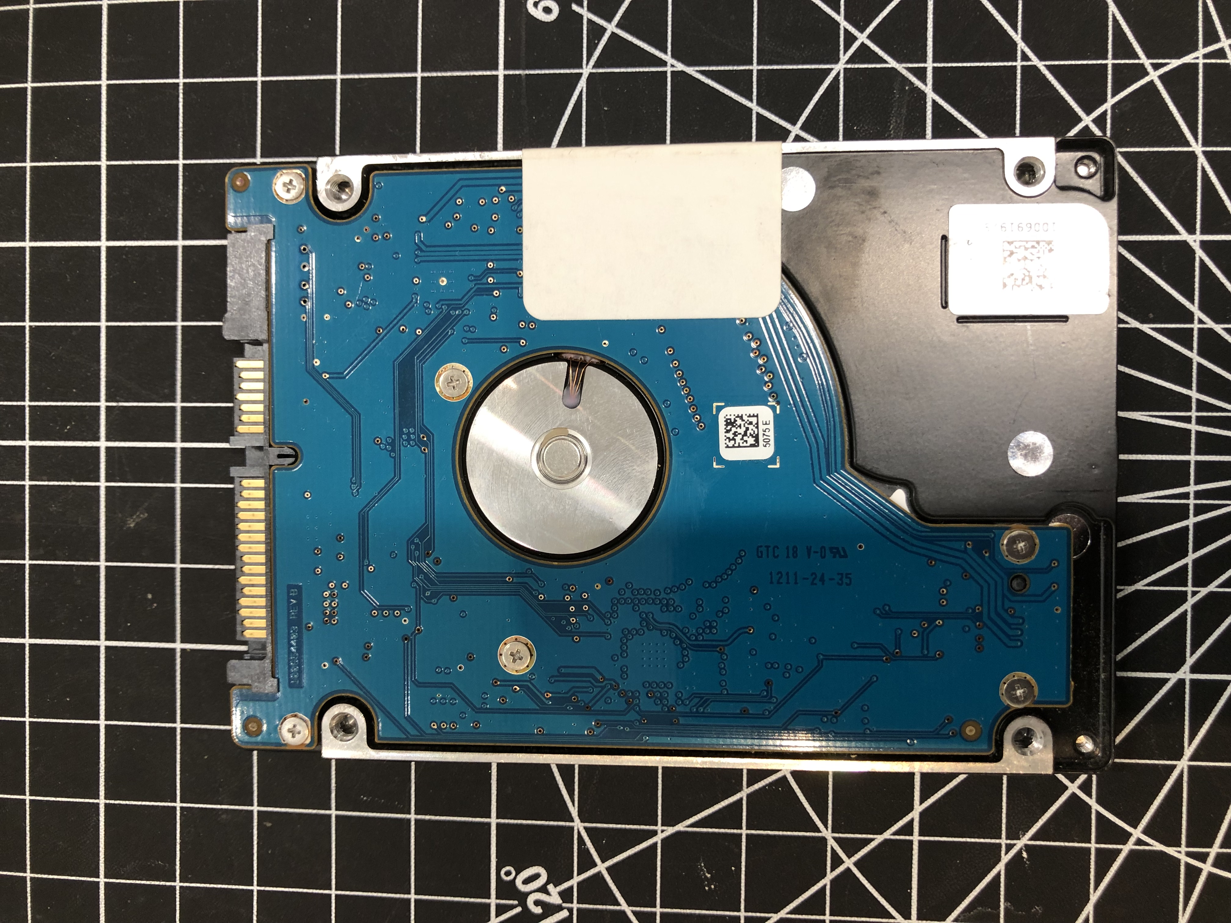Seagate Momentus Thin 320GB 2.5" SATA HDD ST320LT007 Pre-Owned — image 2
