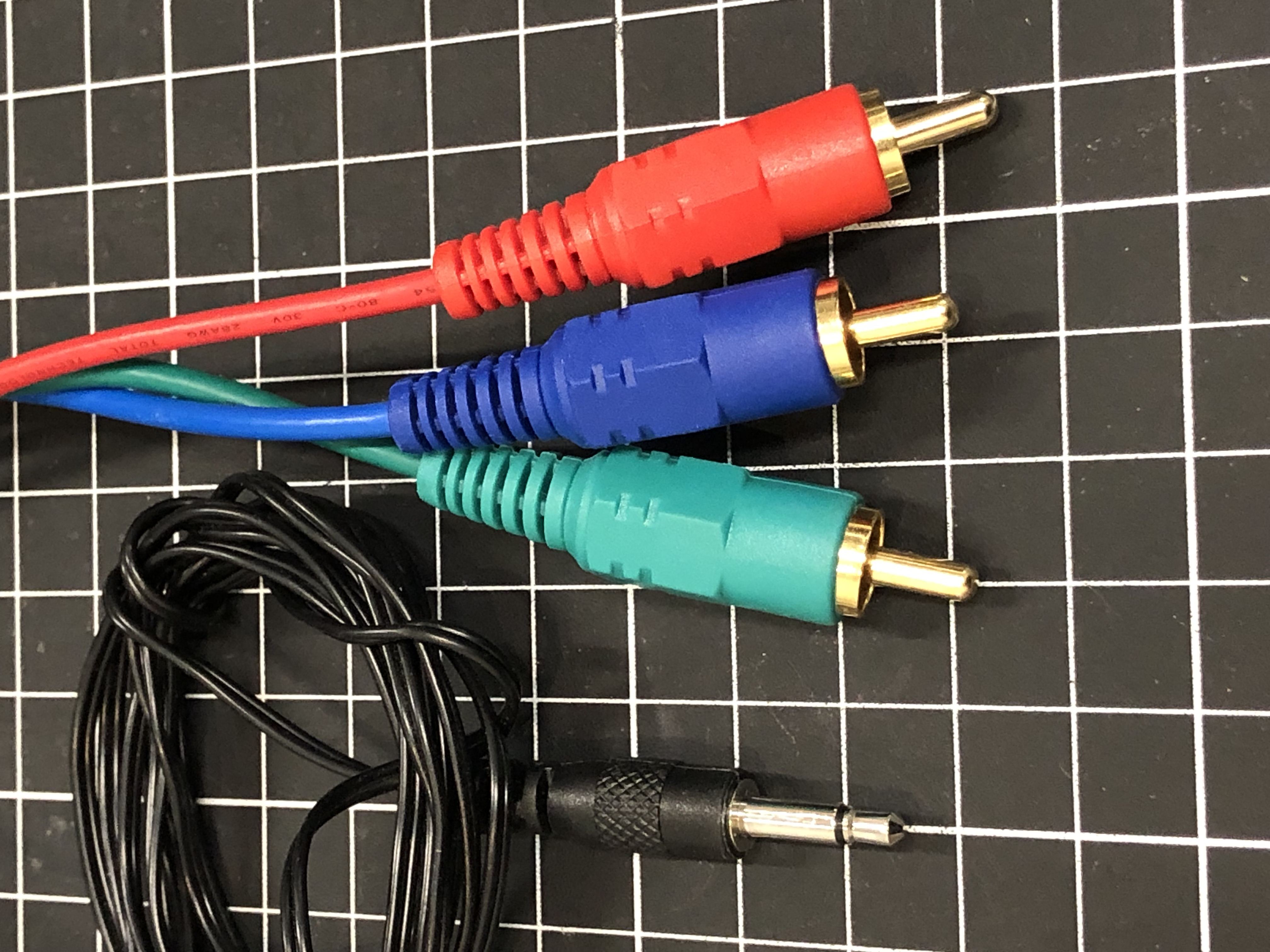 MuxLab 500054 Component Video/IR Pass-Thru Balun Pre-Owned - Thumbnail 6