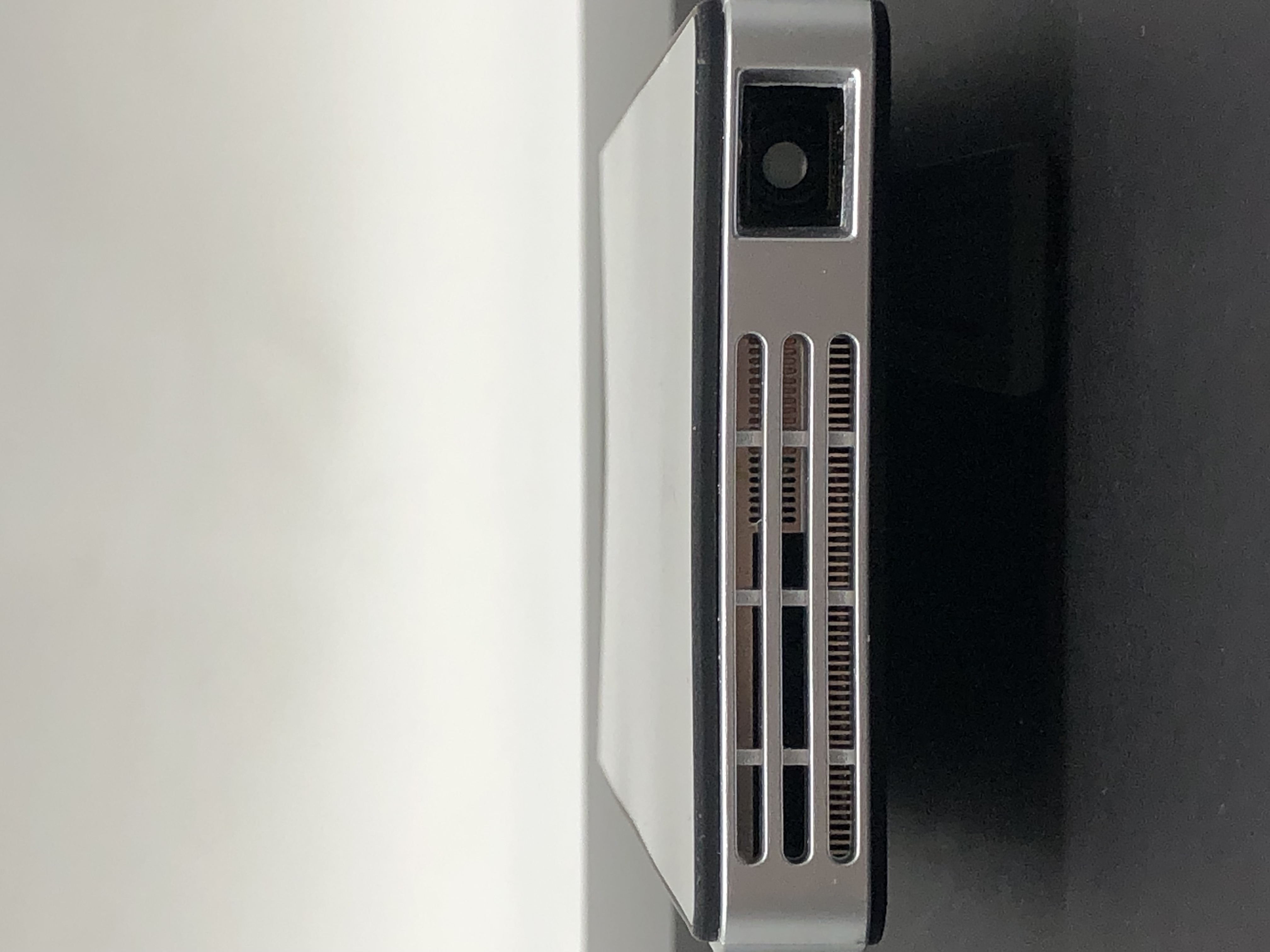 DLP100WM Portable DLP Projector Pre-Owned — image 6