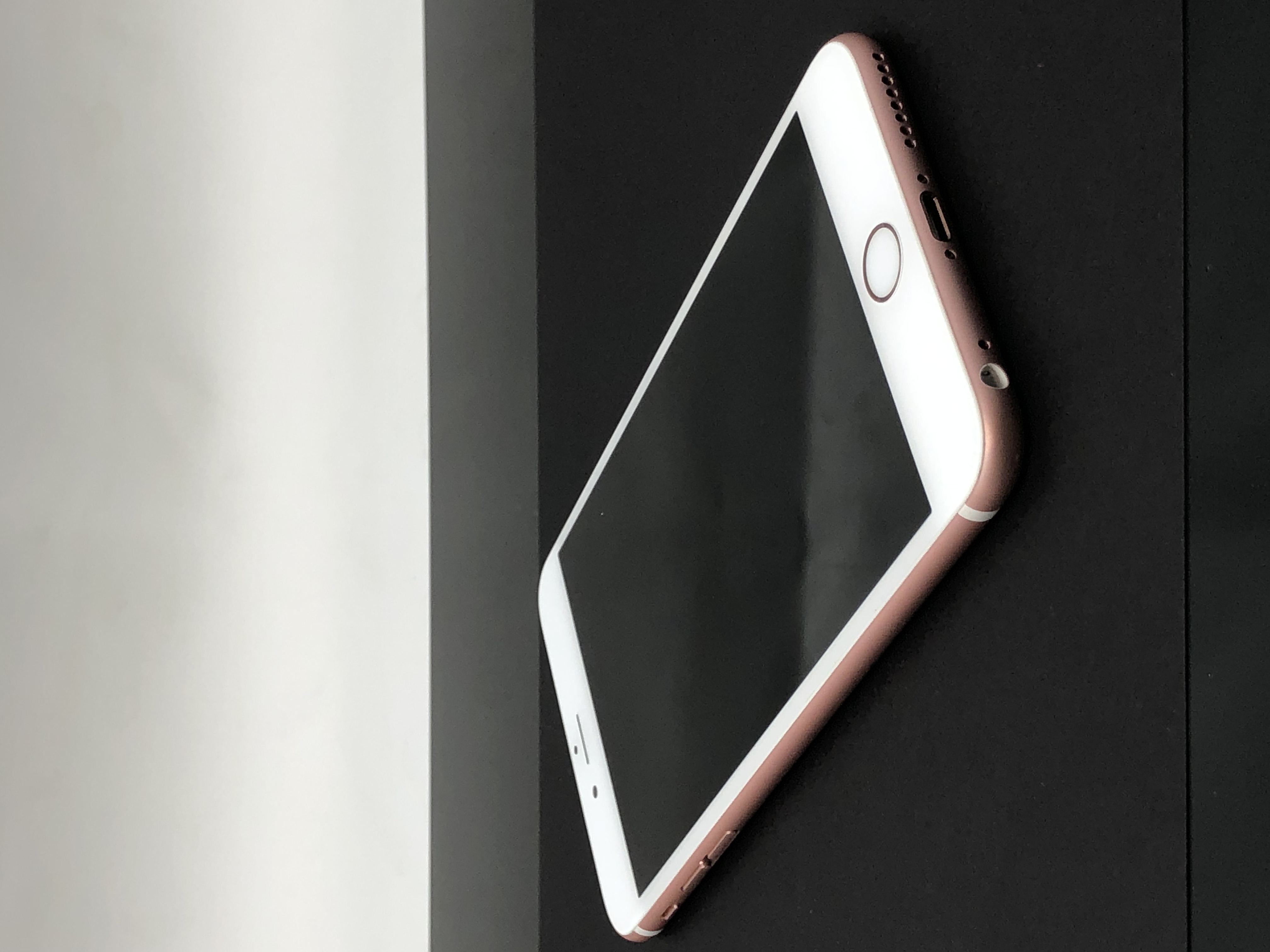 Apple iPhone 6s 16GB Rose Gold Pre-Owned - Thumbnail 7