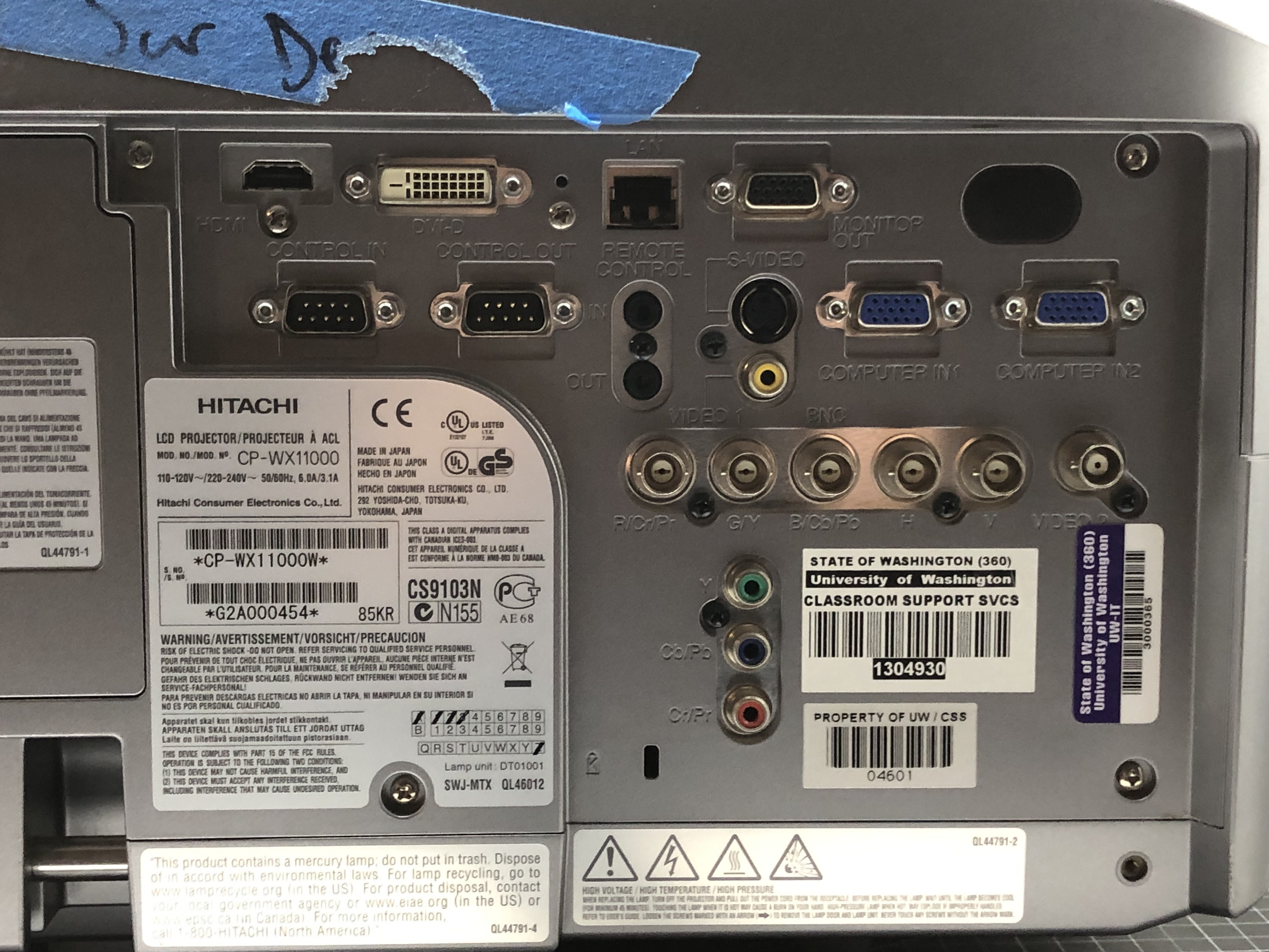 Hitachi CP-WX11000 LCD Projector Pre-Owned — image 6