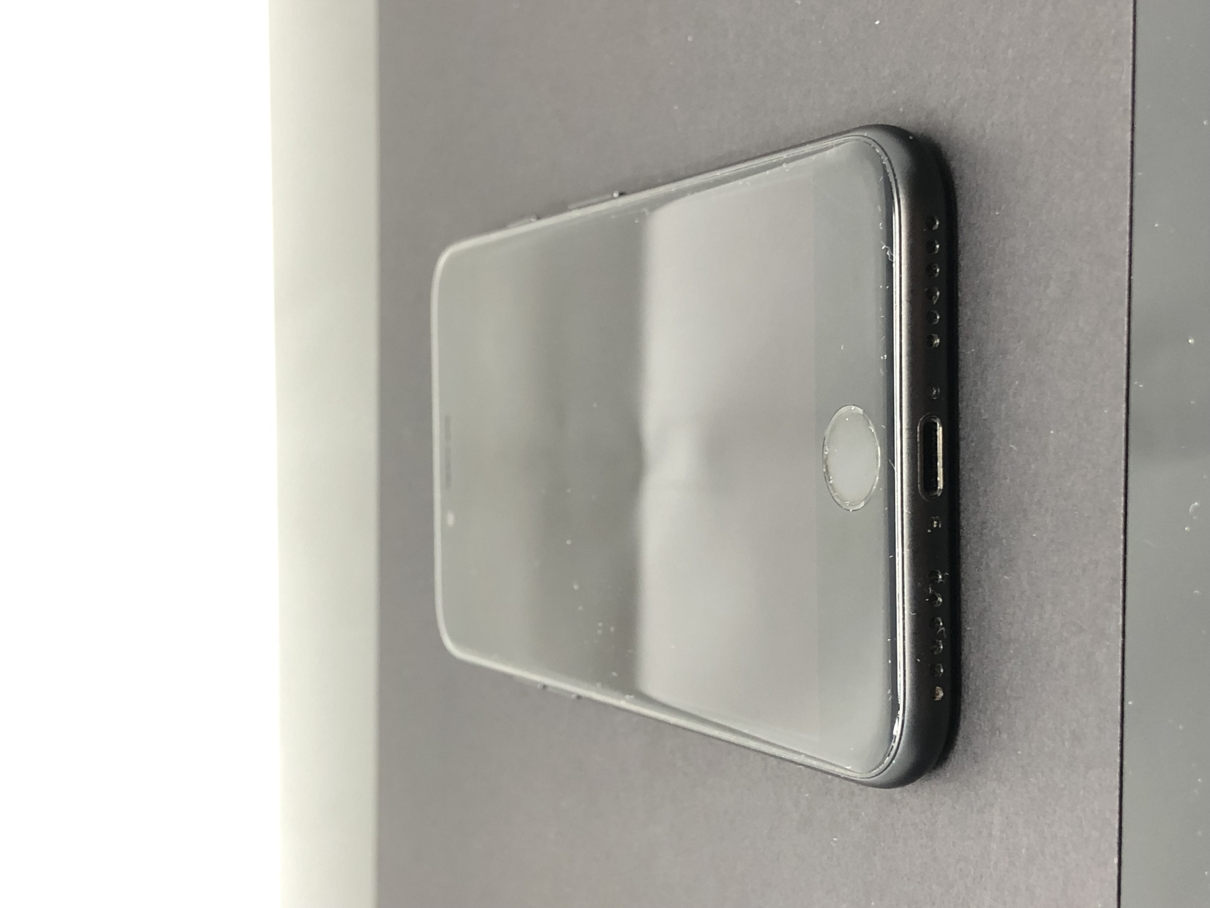 iPhone 7 32GB Black Pre-Owned Reliable Smartphone - Thumbnail 8