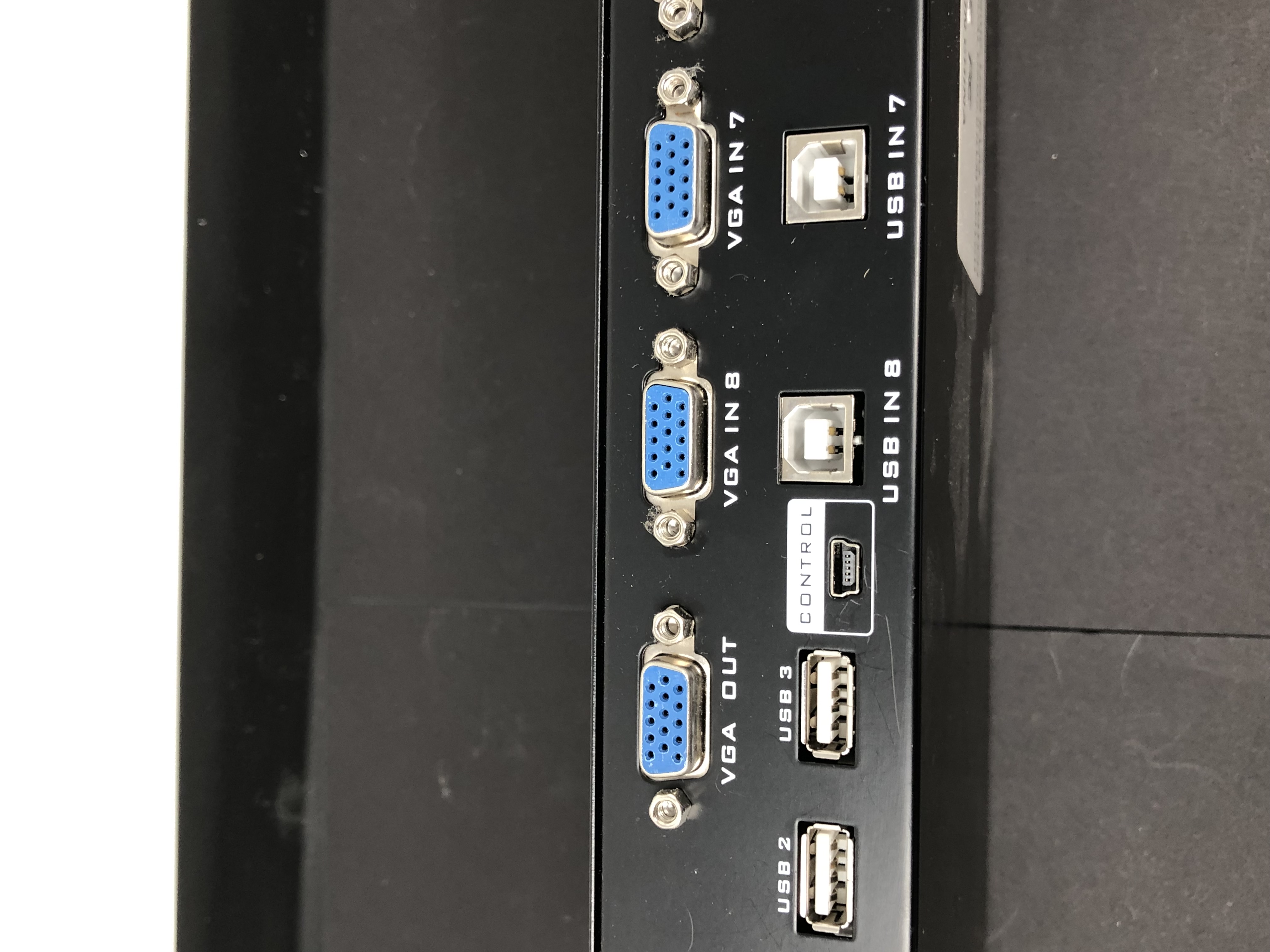 MT-VIKI 8 Port Smart USB KVM Switch Pre-Owned - Thumbnail 8