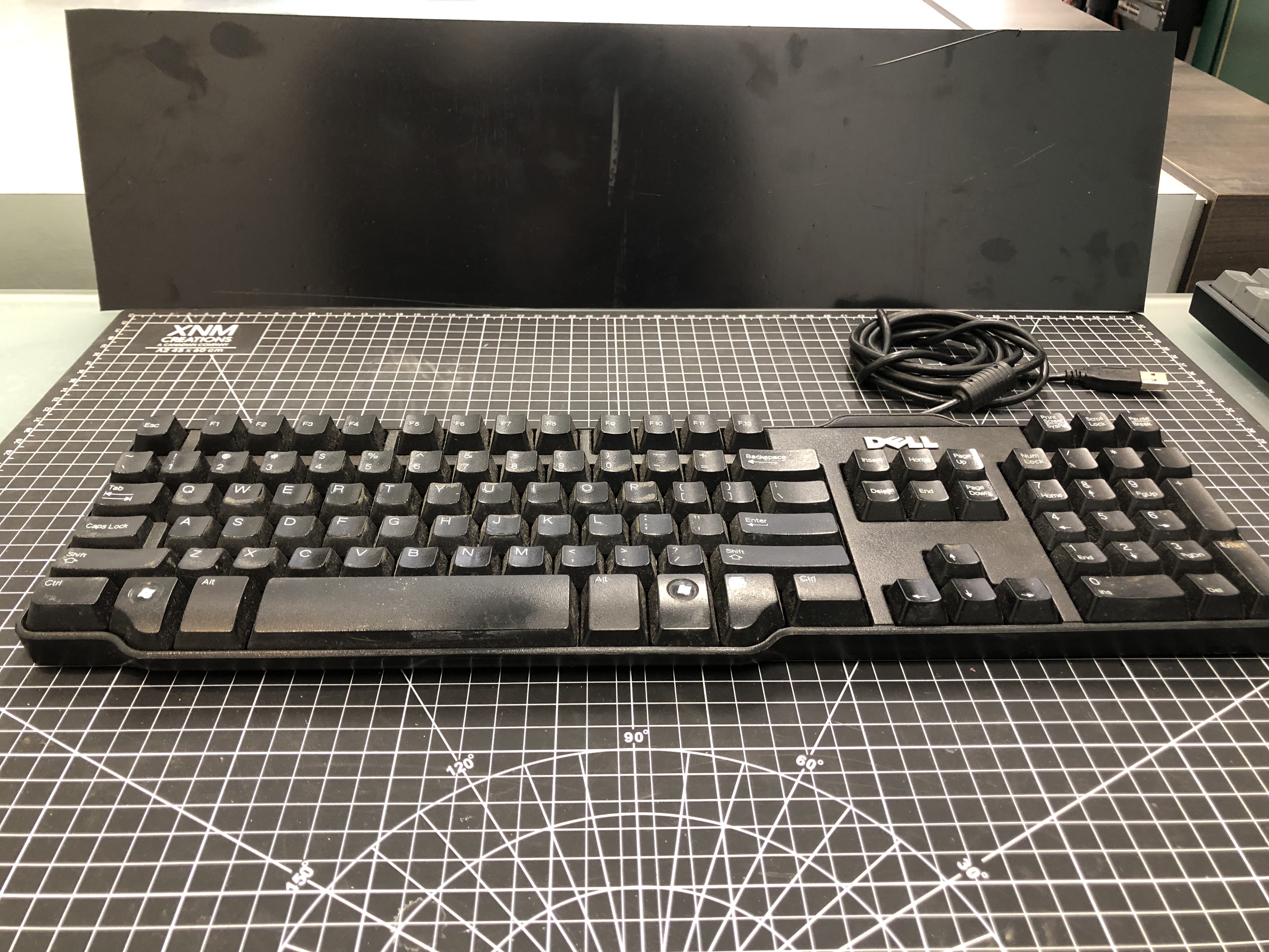 Dell SK-8115 Wired USB Keyboard Black Pre-Owned - Thumbnail 4