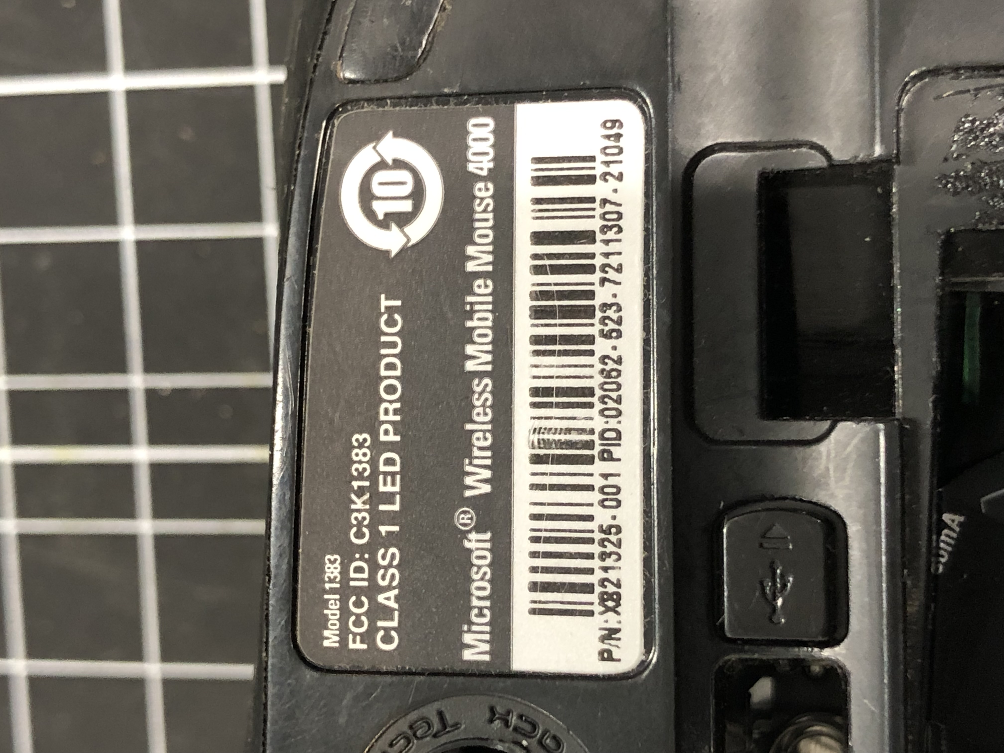 Microsoft Wireless Mobile Mouse 4000 Model 1383 Pre-Owned