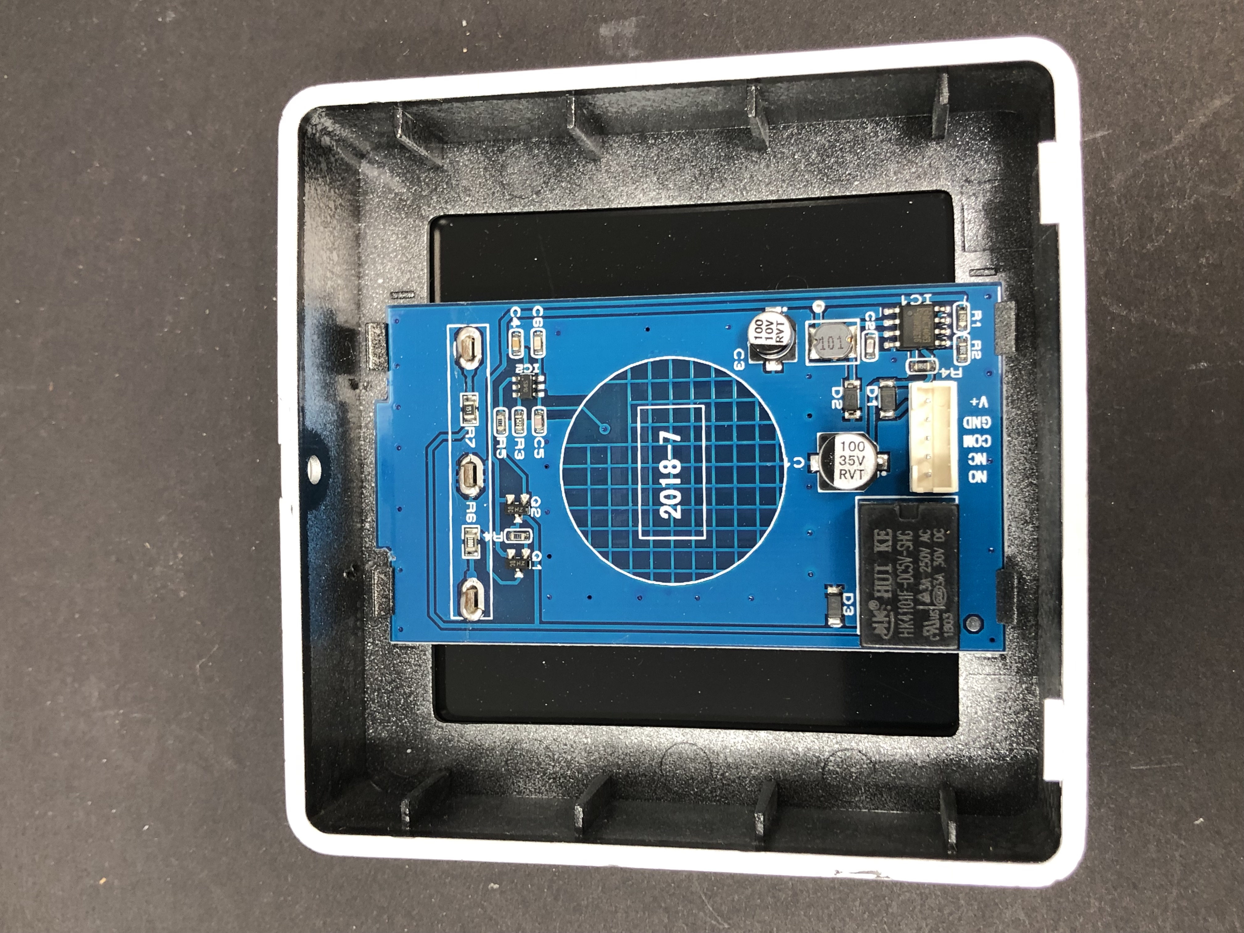 VI-913 Exit Button Touch Screen - New, Modern Access Control System - Thumbnail 5