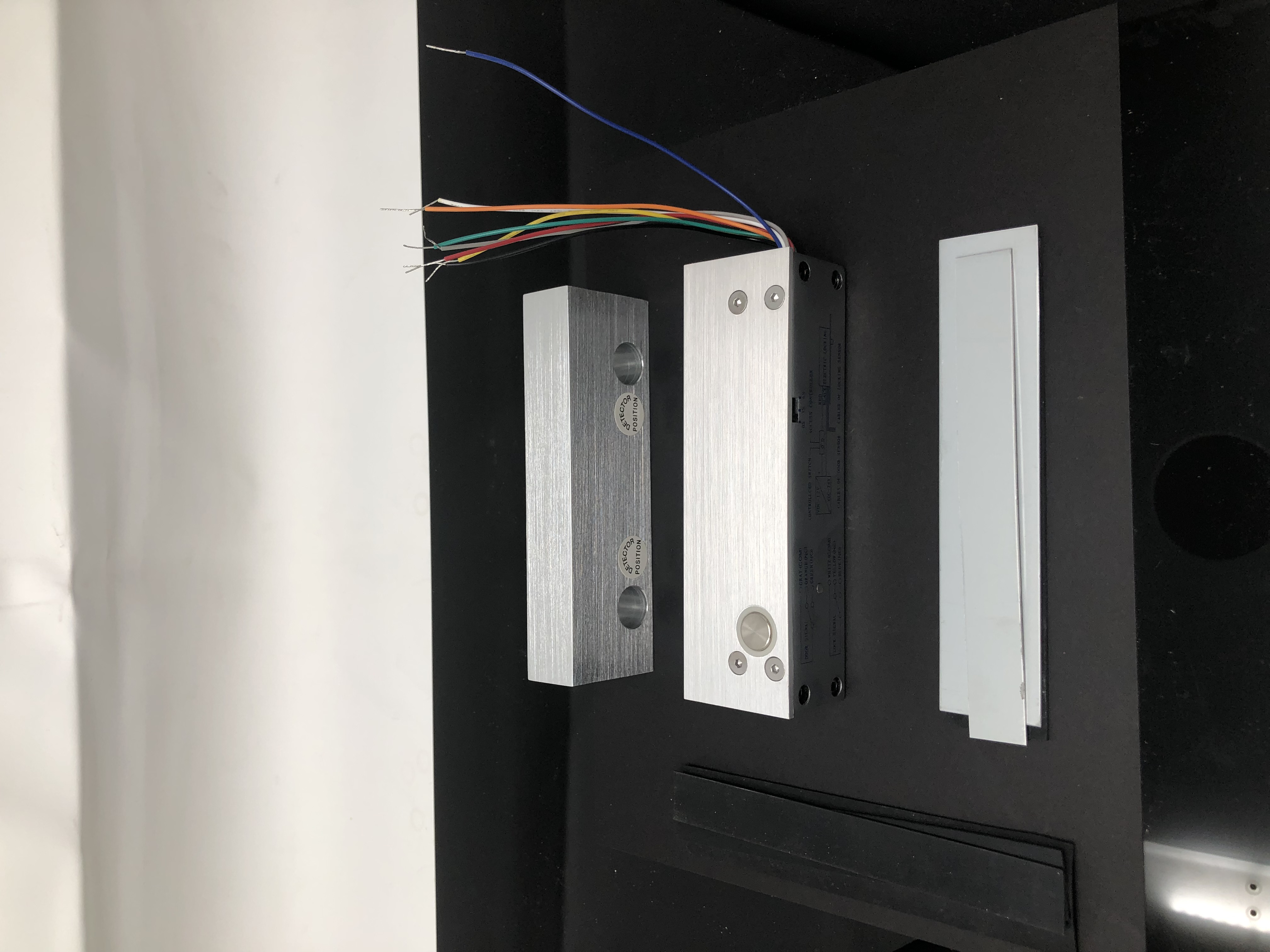 VI-808ST Electric Bolt for Frameless Glass Door - New, Secure Design - Thumbnail 3