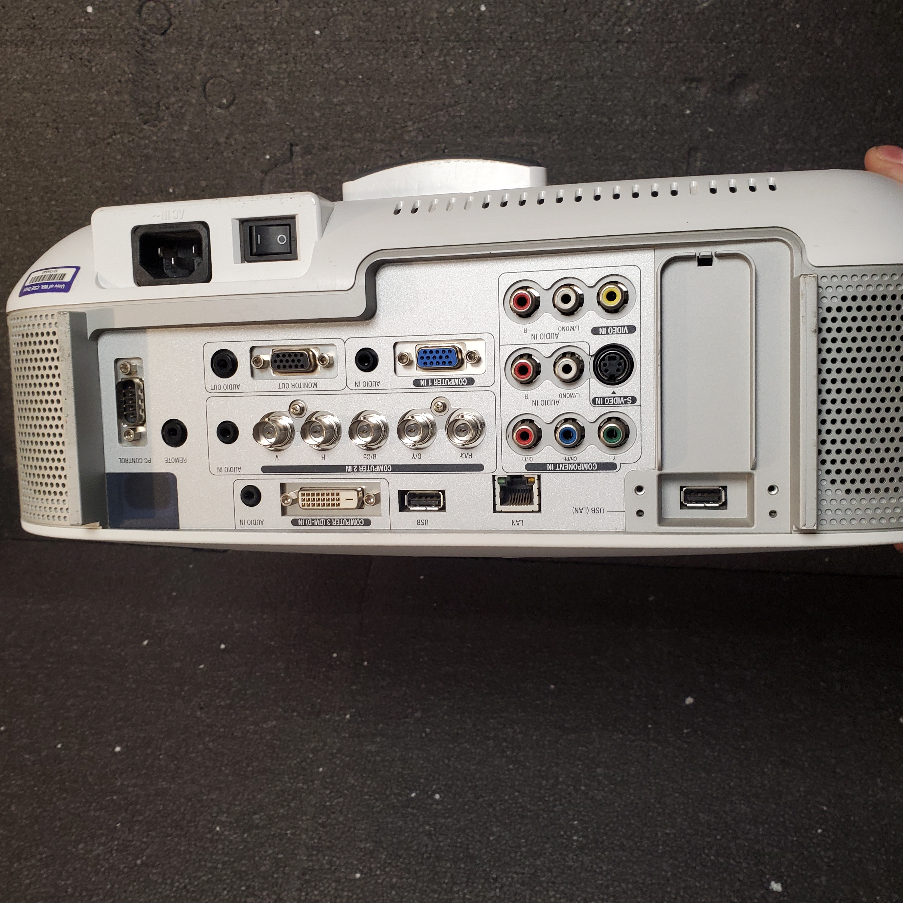 NEC NP1250 Projector 100-240V HDMI VGA DVI Pre-Owned - Thumbnail 4